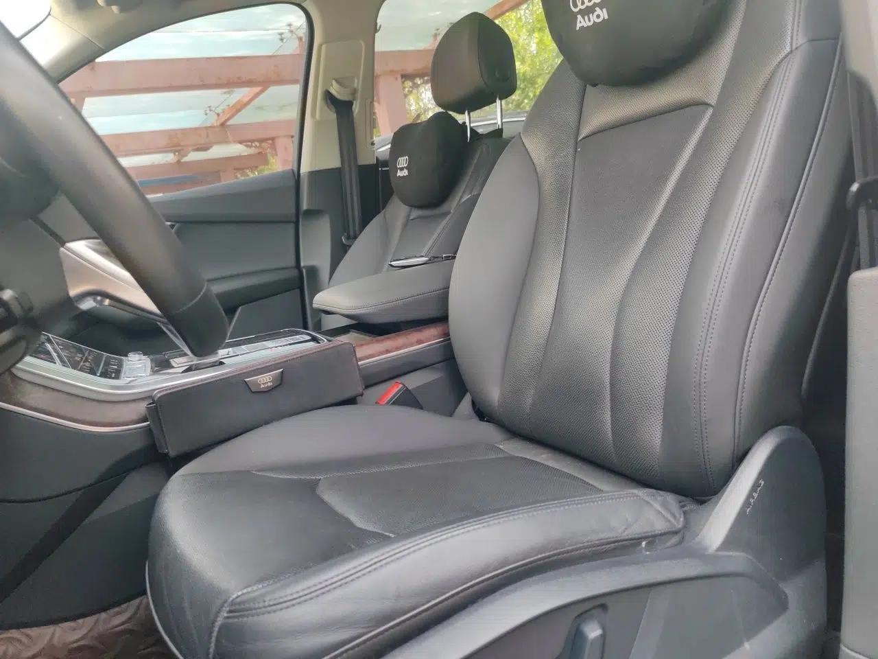 Audi Q7 2021 55 TFSI quattro S line Sport model — миниатюра 15