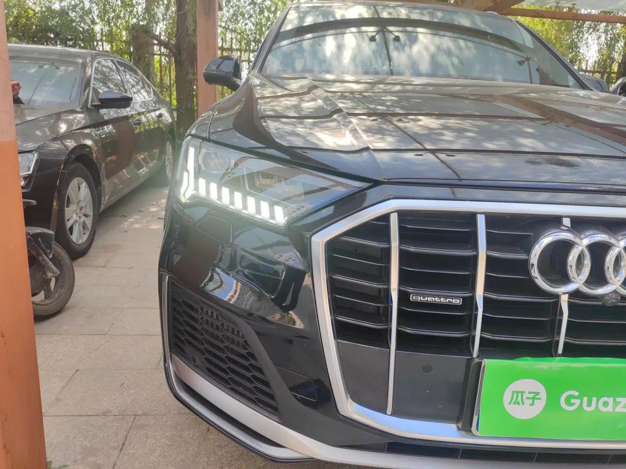 Audi Q7 2021 55 TFSI quattro S line Sport model — миниатюра 7