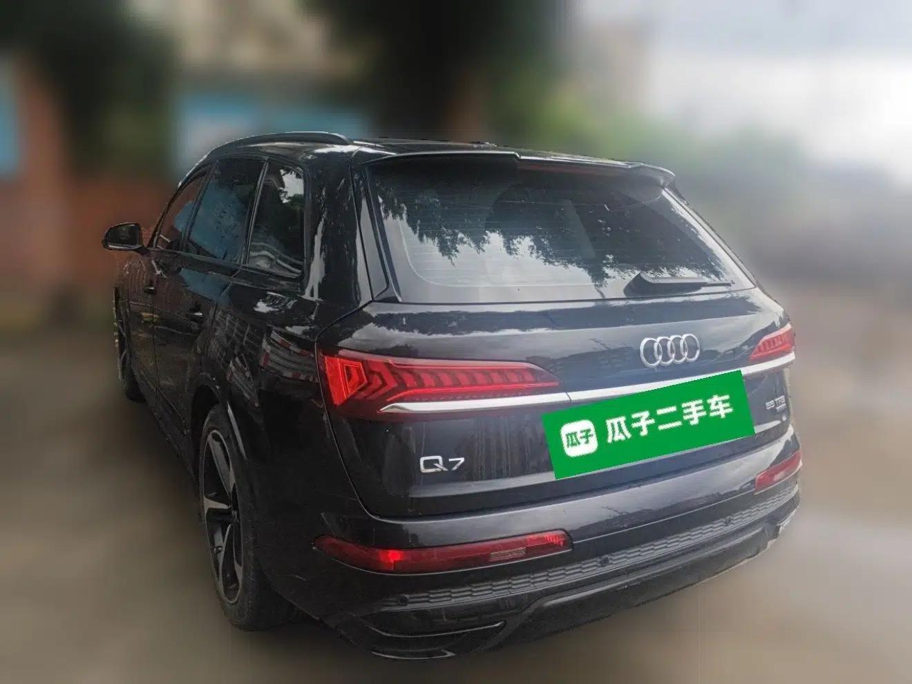 Audi Q7 2021 55 TFSI quattro S line Sport model — миниатюра 4
