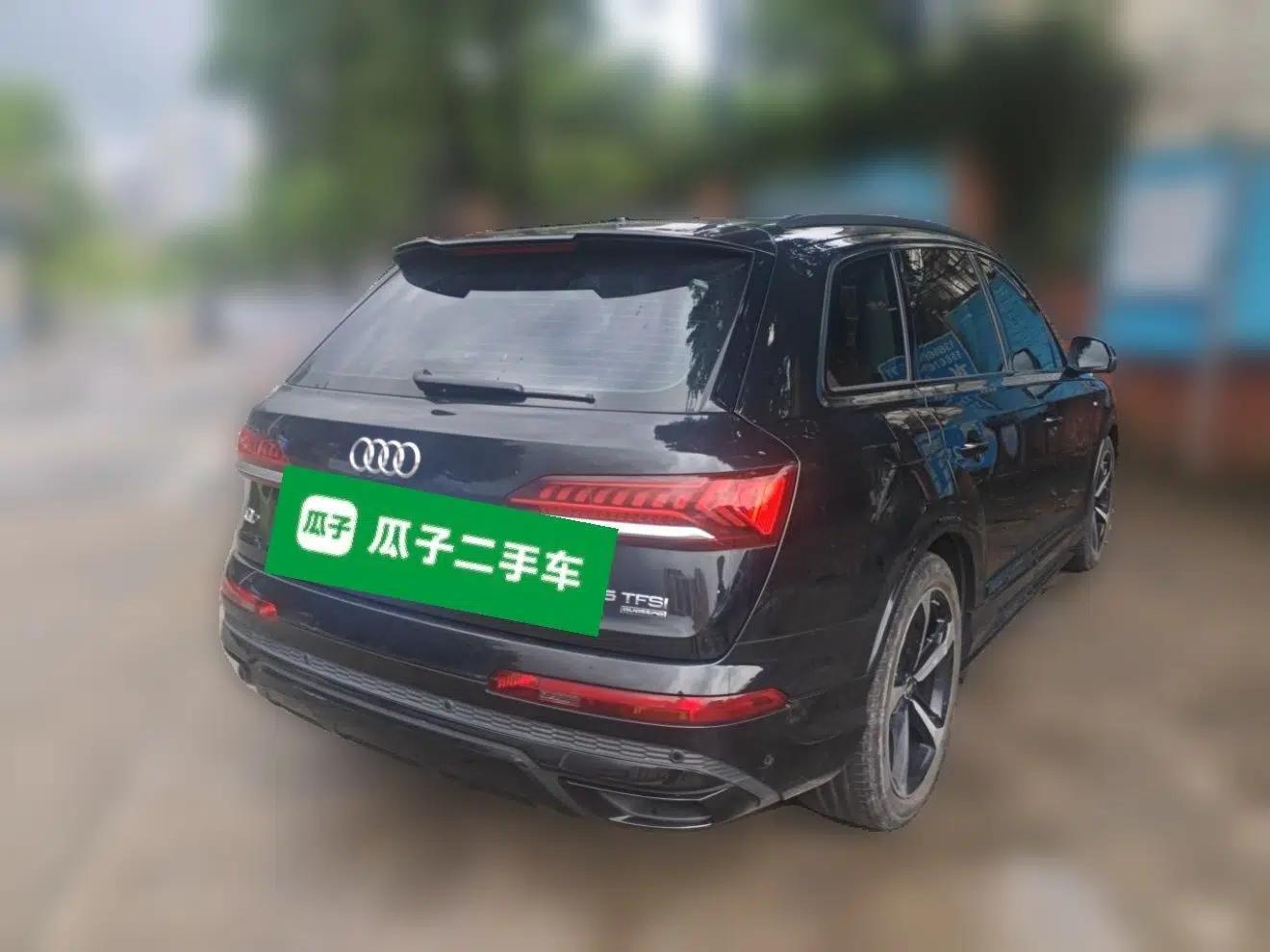 Audi Q7 2021 55 TFSI quattro S line Sport model — миниатюра 6