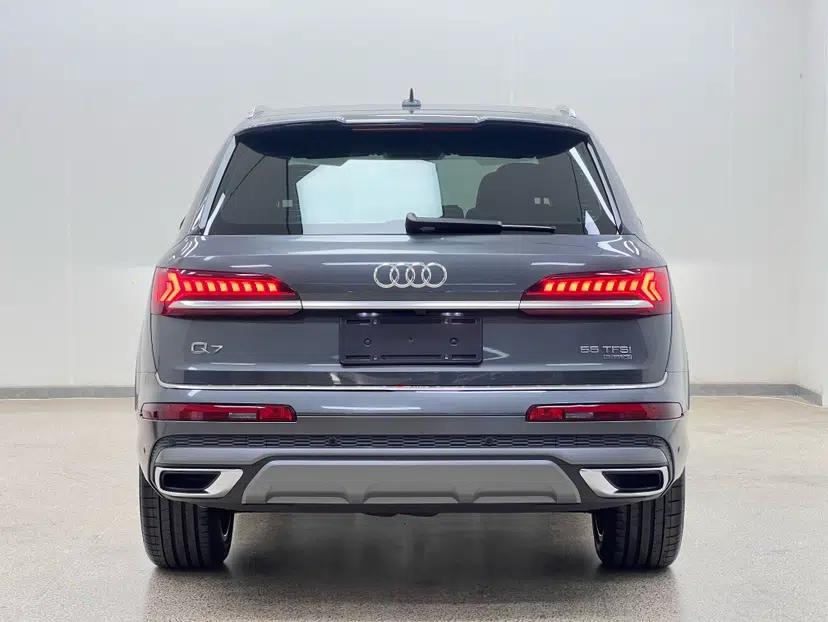 Audi Q7 2021 55 TFSI quattro S line Sport model — миниатюра 7