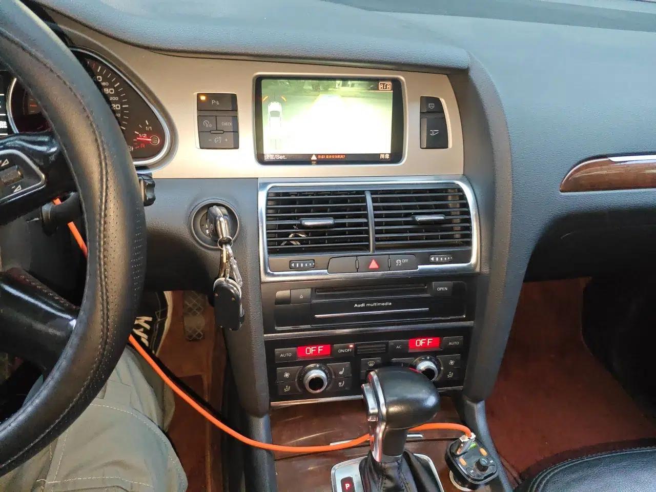 Audi Q7 2012 3.0 TDI Leading Model — миниатюра 13