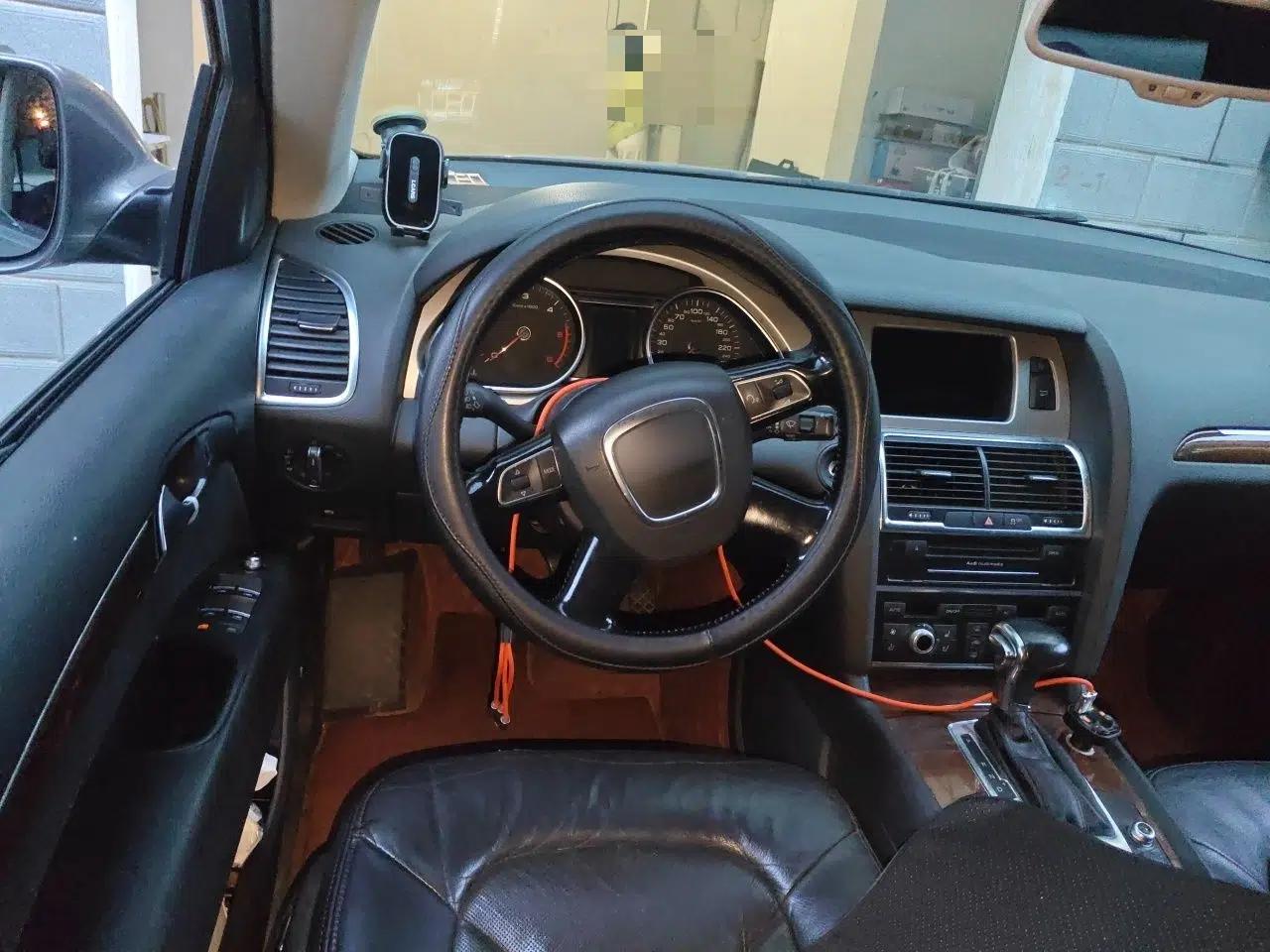 Audi Q7 2012 3.0 TDI Leading Model — миниатюра 10
