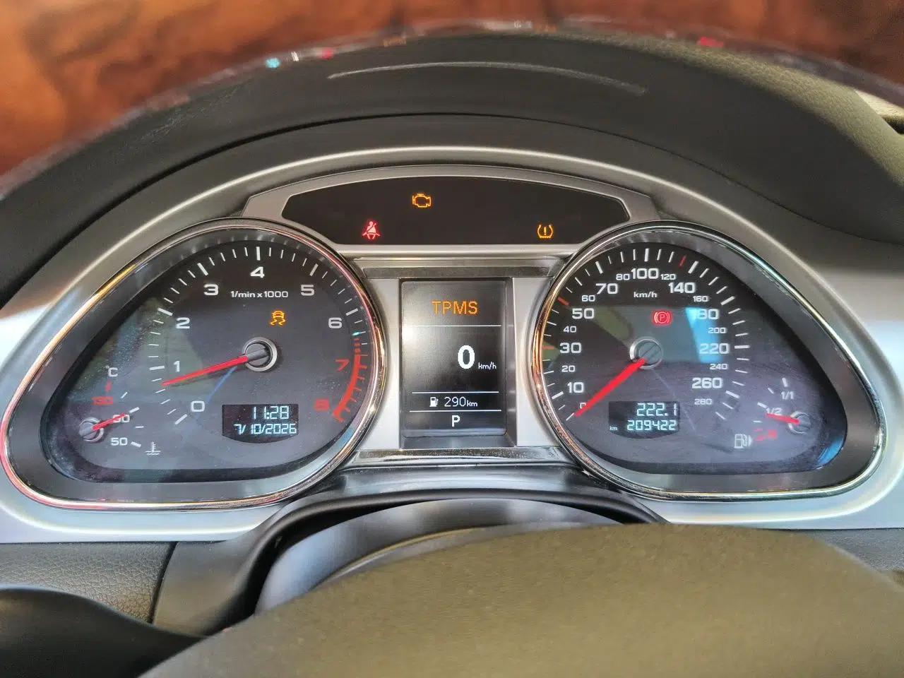 Audi Q7 2012 3.0 TFSI Technology Model (200kW) — миниатюра 11