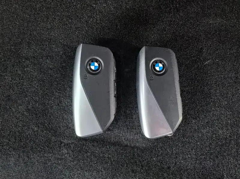 BMW iX1 2025 eDrive25L M Sport Package — миниатюра 7