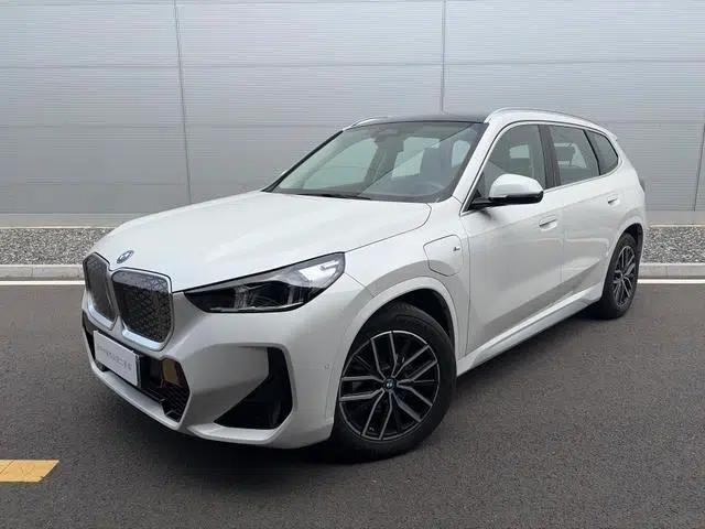 BMW iX1 2025 eDrive25L M Sport Package