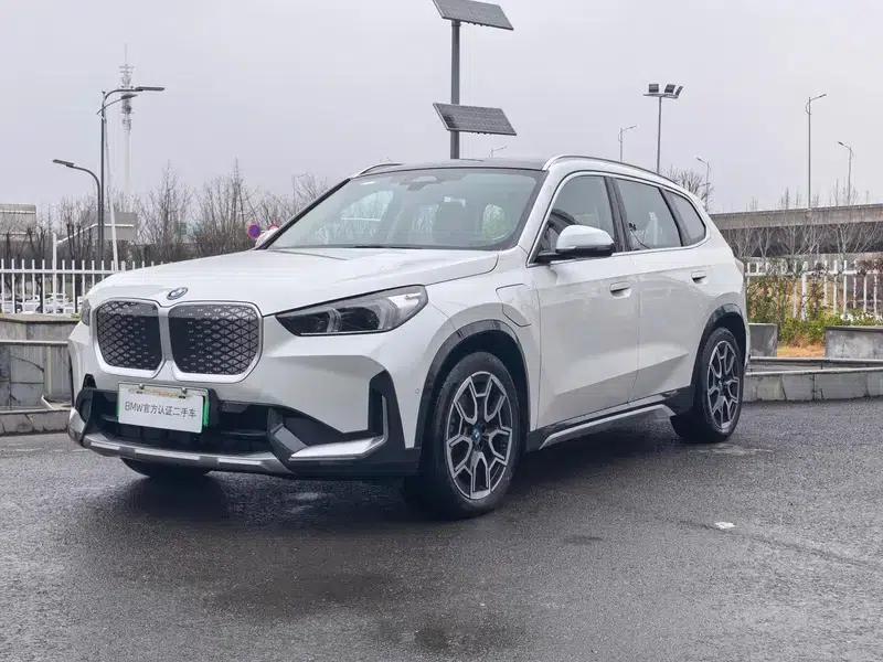 BMW iX1 2023 xDrive30L X Design Package — миниатюра 1