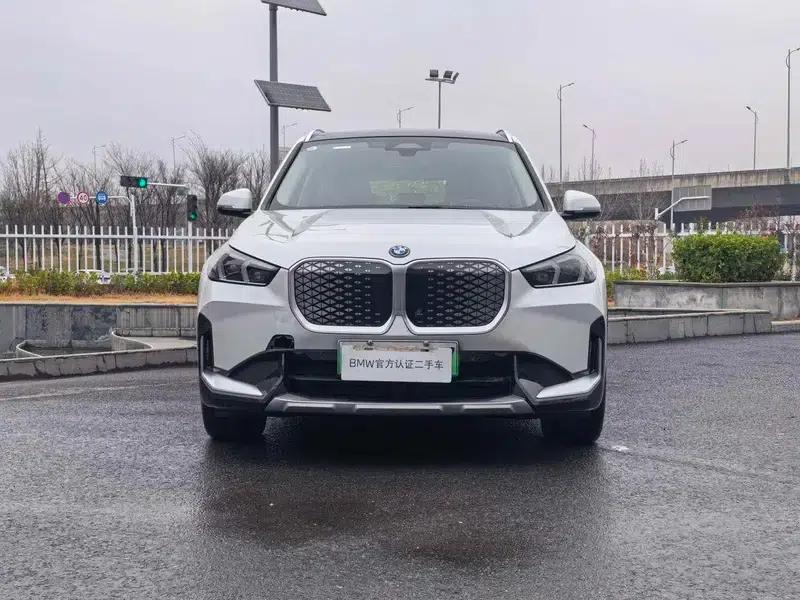 BMW iX1 2023 xDrive30L X Design Package — миниатюра 2