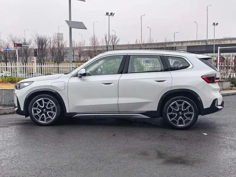 BMW iX1 2023 xDrive30L X Design Package — миниатюра 4