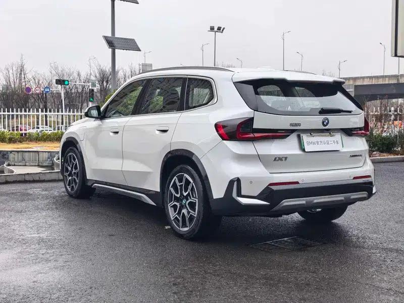 BMW iX1 2023 xDrive30L X Design Package — миниатюра 5