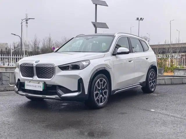 BMW iX1 2023 xDrive30L X Design Package