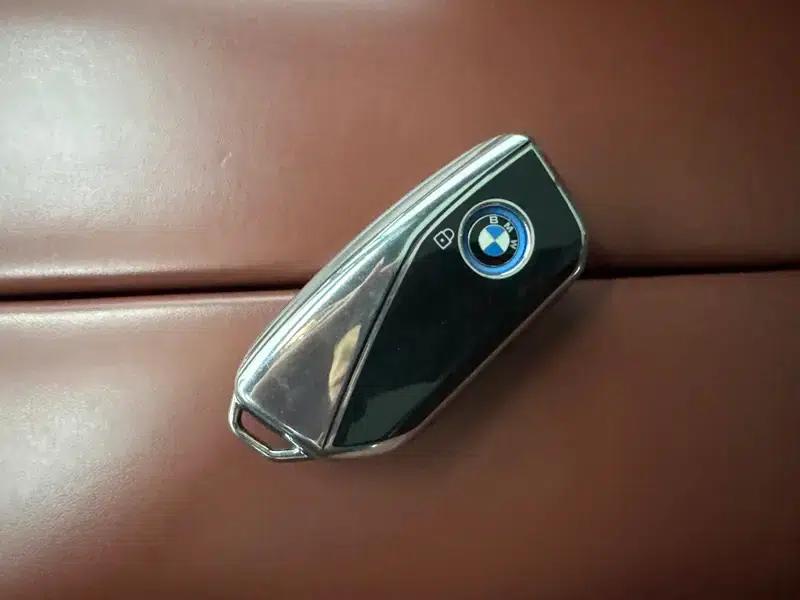 BMW iX 2021 xDrive50 — миниатюра 11