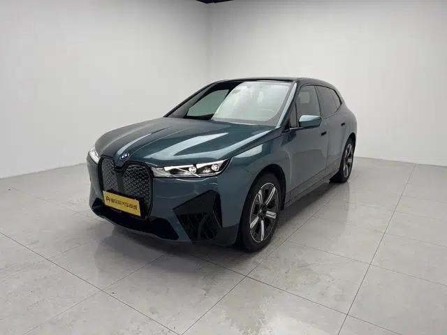 BMW iX 2021 xDrive50