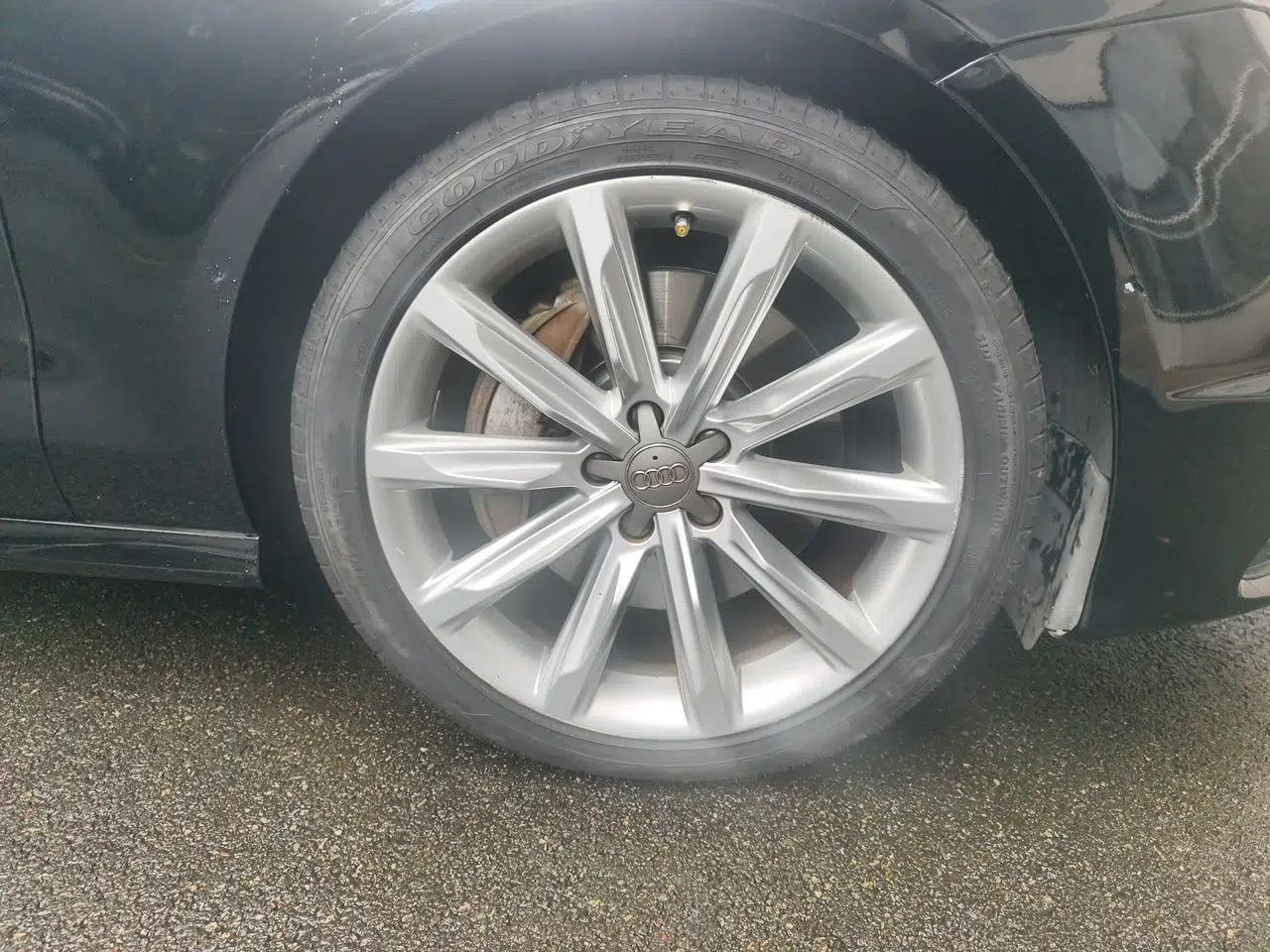 Audi A7 2016 50 TFSI quattro Comfort Model — миниатюра 8