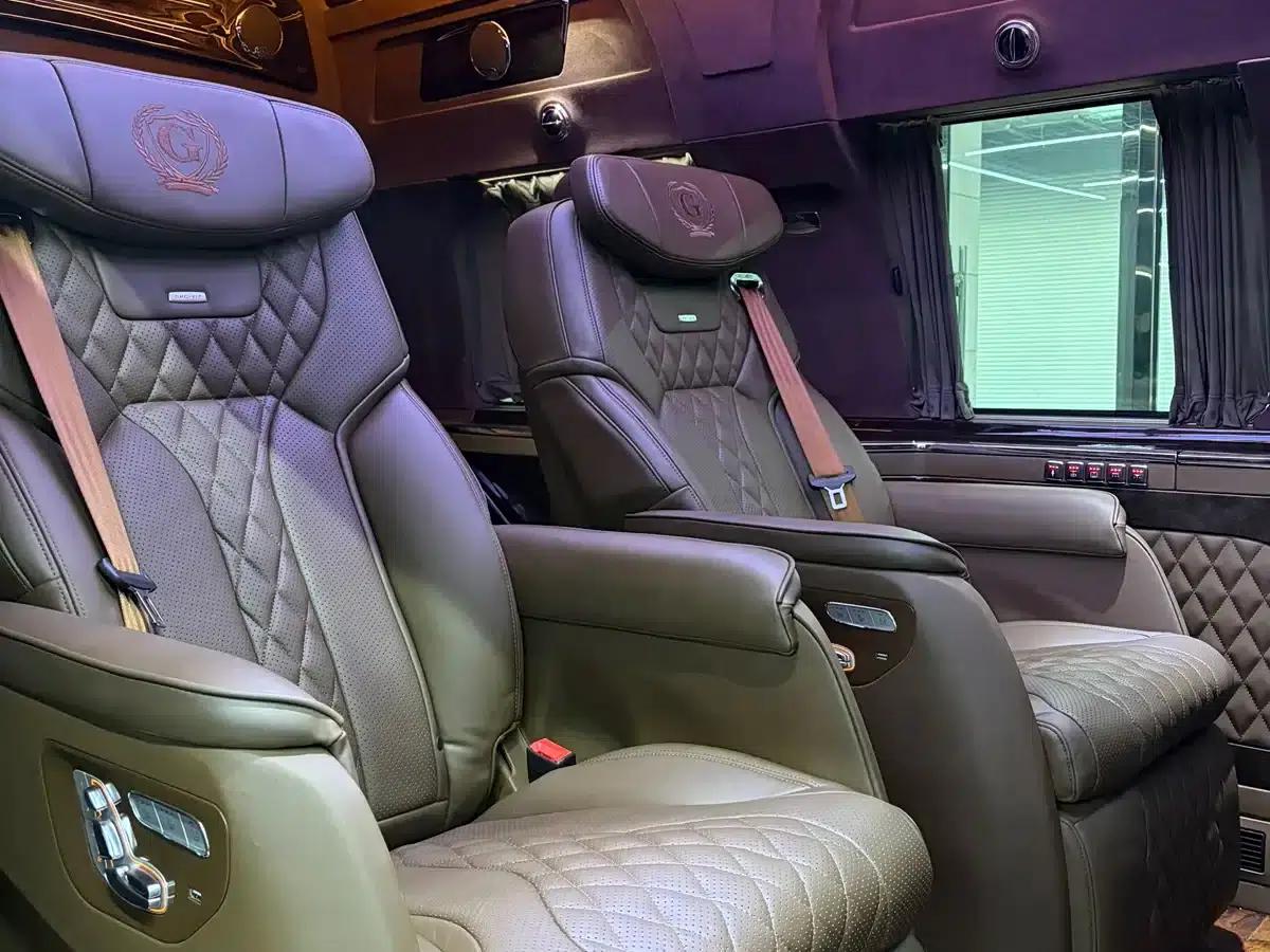 2017 SAVANA 6.0L G760S Elegant Supreme Edition — миниатюра 11