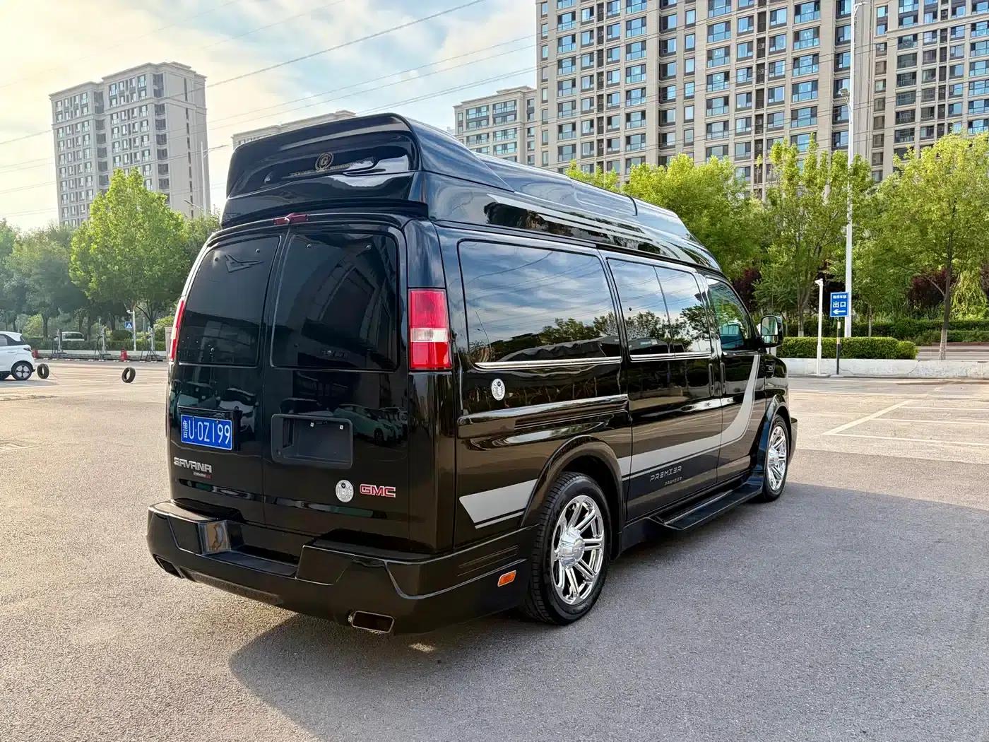 2017 SAVANA 6.0L G760S Elegant Supreme Edition — миниатюра 5