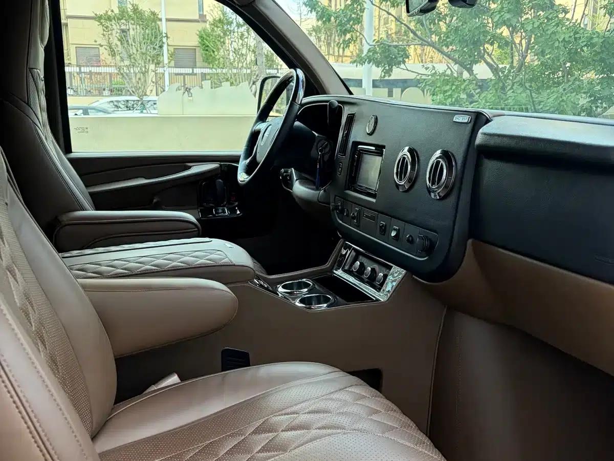 2017 SAVANA 6.0L G760S Elegant Supreme Edition — миниатюра 7