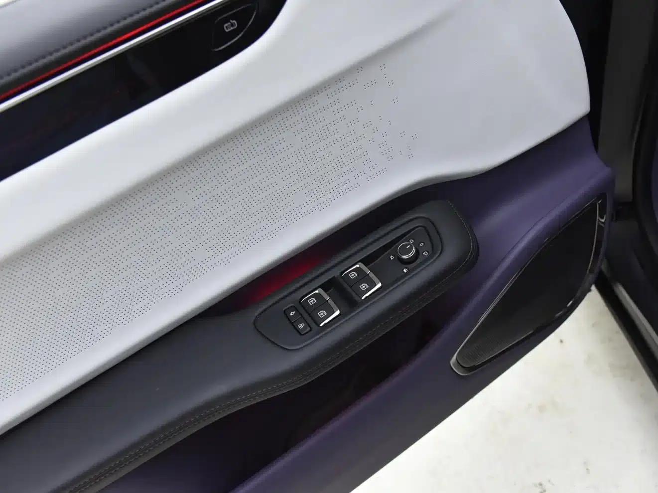 HiPhi X 2021 Founder Edition 4-seater — миниатюра 15