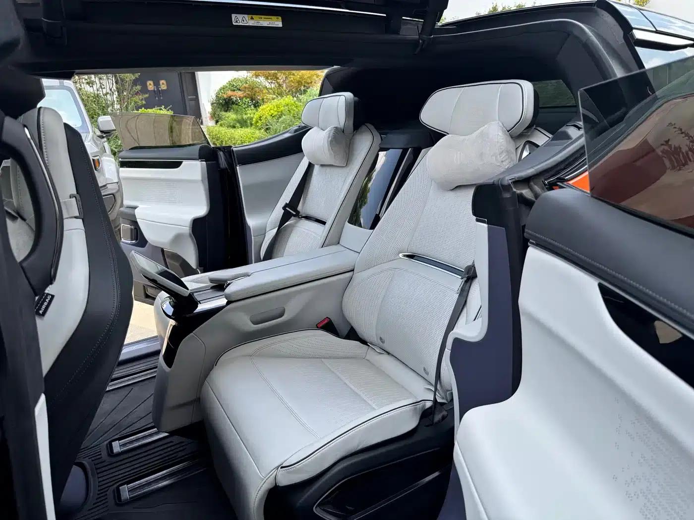 HiPhi X 2021 Flagship Edition 4-seater — миниатюра 15