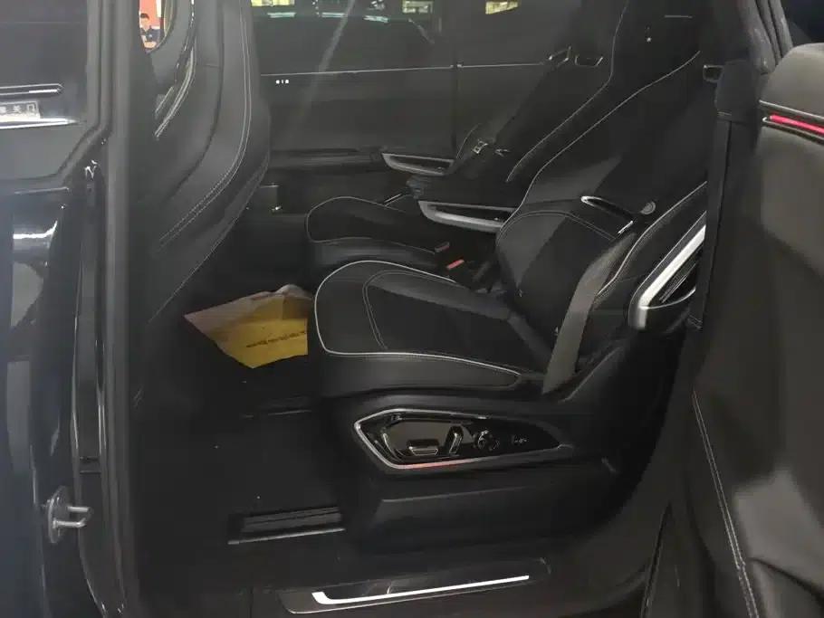 HiPhi X 2021 Performance Edition 6-seater — миниатюра 11