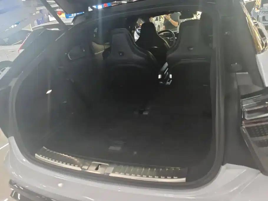 HiPhi X 2021 Performance Edition 6-seater — миниатюра 4