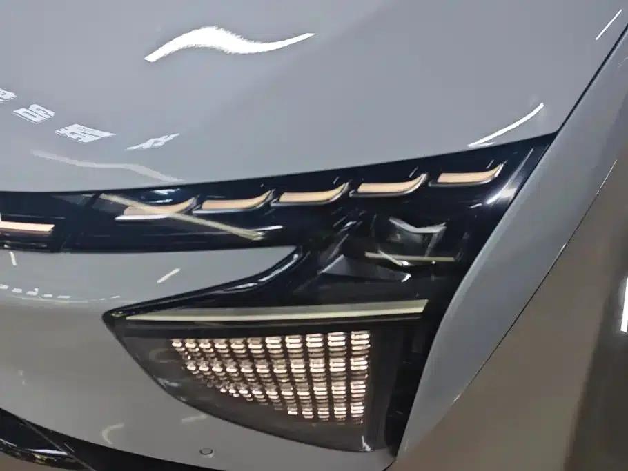 HiPhi X 2021 Performance Edition 6-seater — миниатюра 5