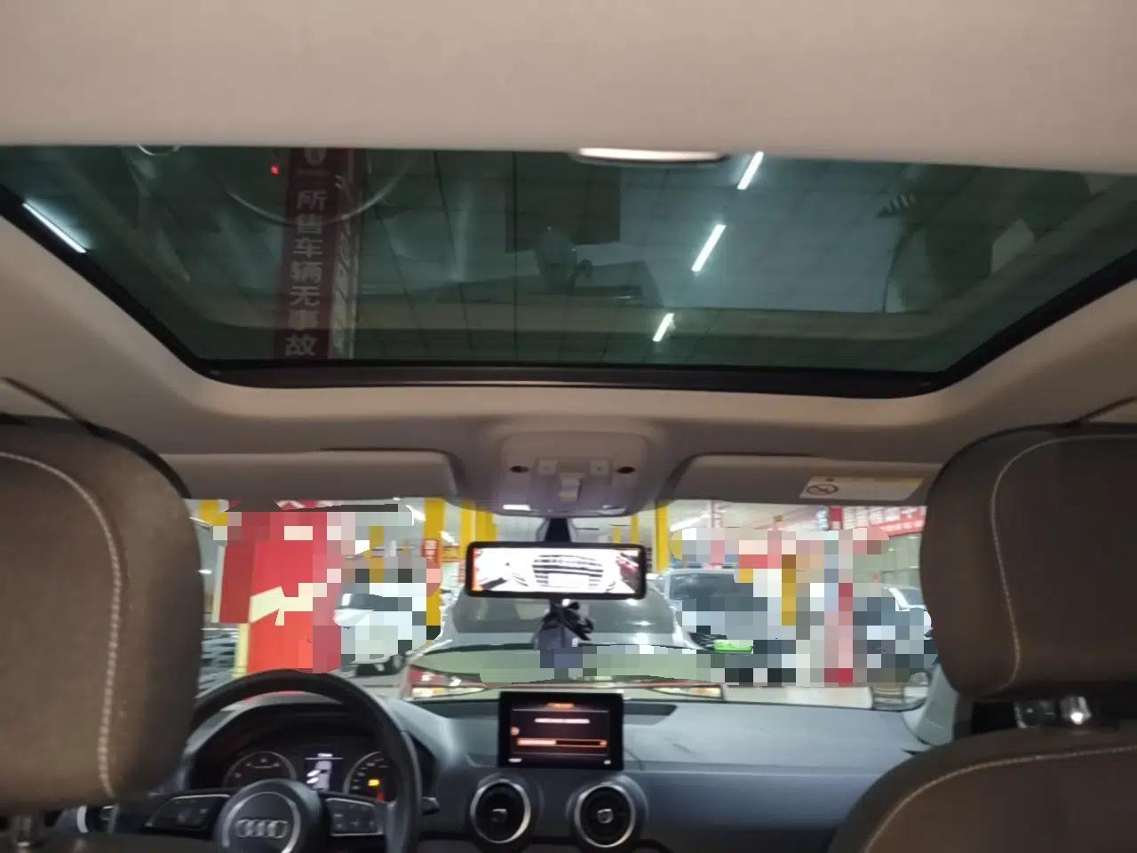 Audi Q2L 2018 35 TFSI Launch Exclusive Edition China VI — миниатюра 21