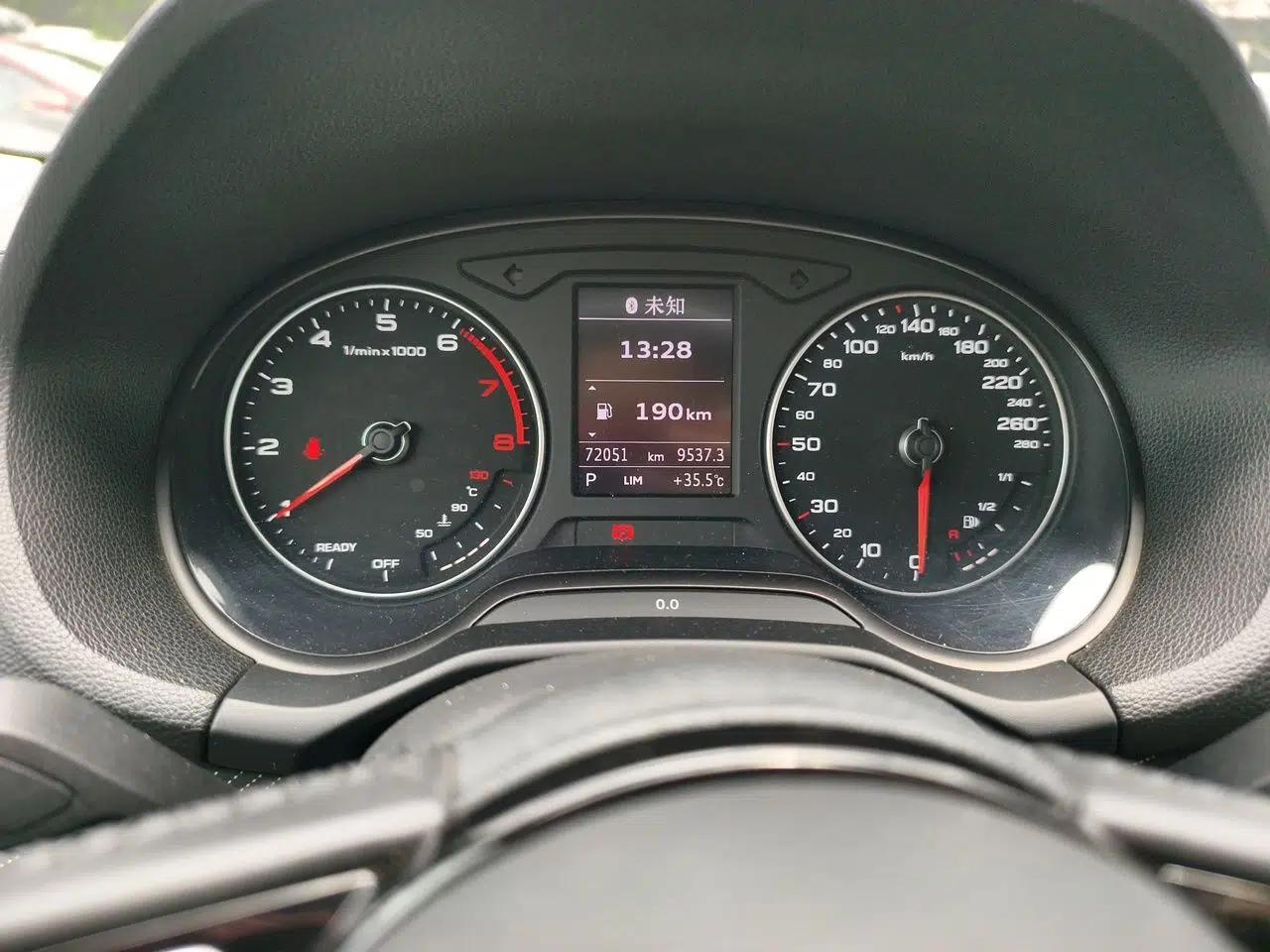 Audi Q2L 2018 35 TFSI Launch Exclusive Edition China V — миниатюра 12