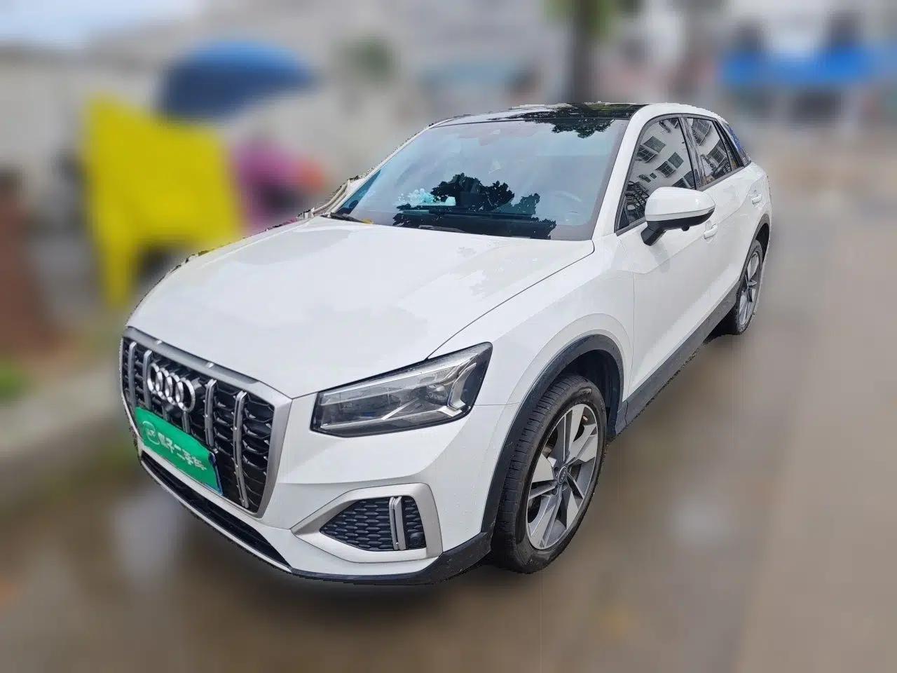 Audi Q2L 2022 35 TFSI Fashionable and Elegant Model — миниатюра 1