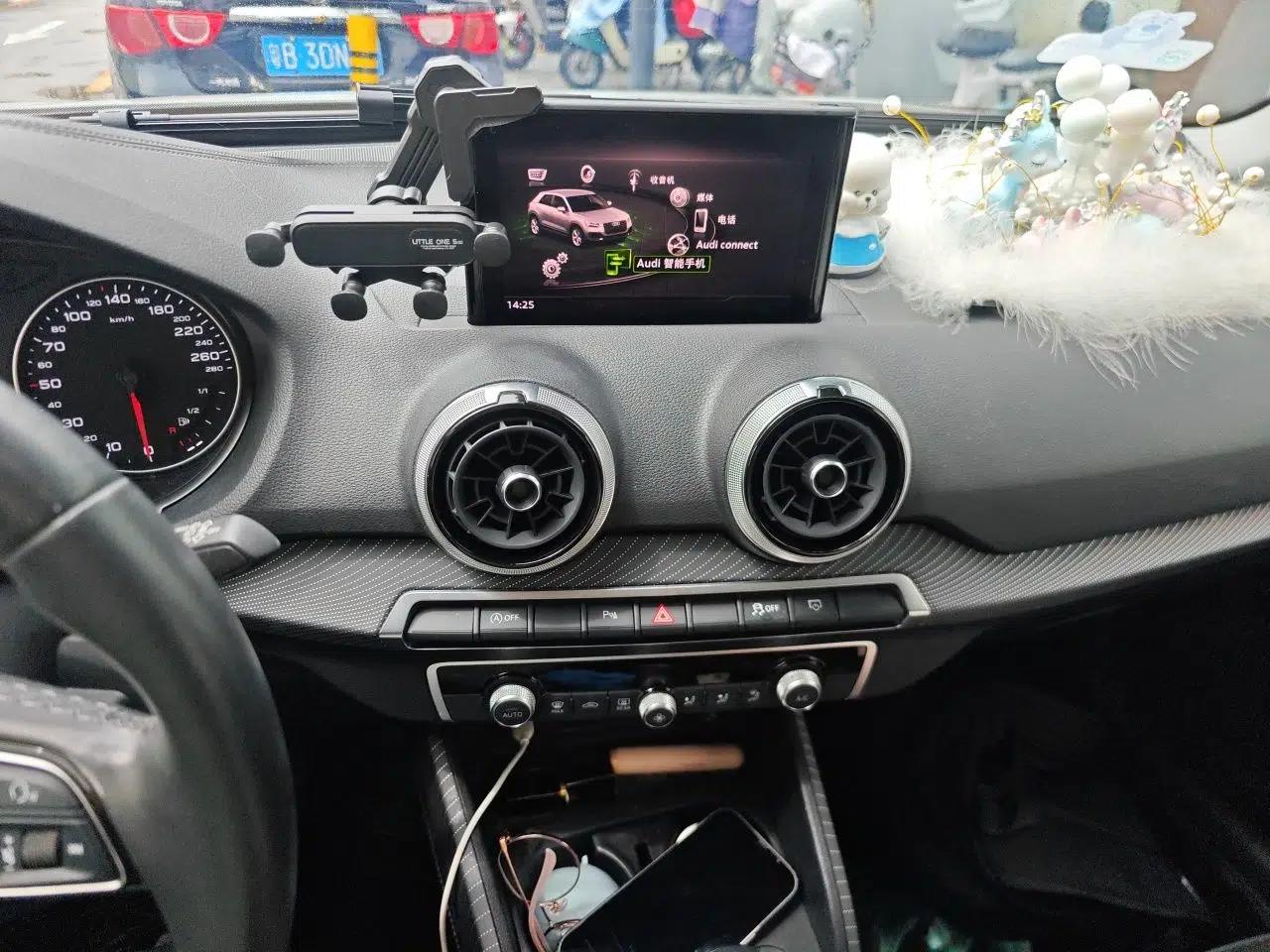 Audi Q2L 2022 35 TFSI Fashionable and Elegant Model — миниатюра 13