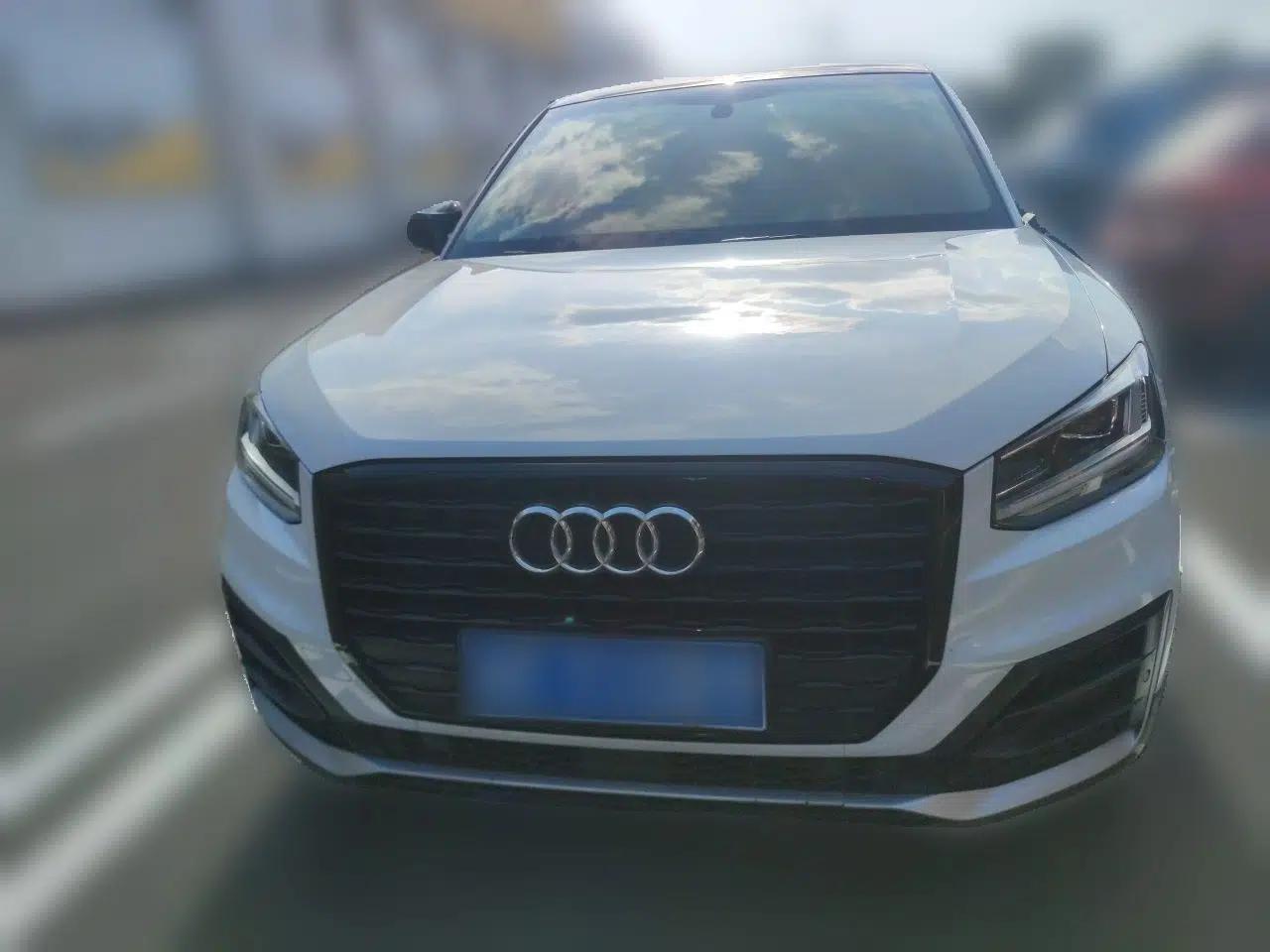 Audi Q2L 2020 35 TFSI Ambition Dynamic Edition — миниатюра 2
