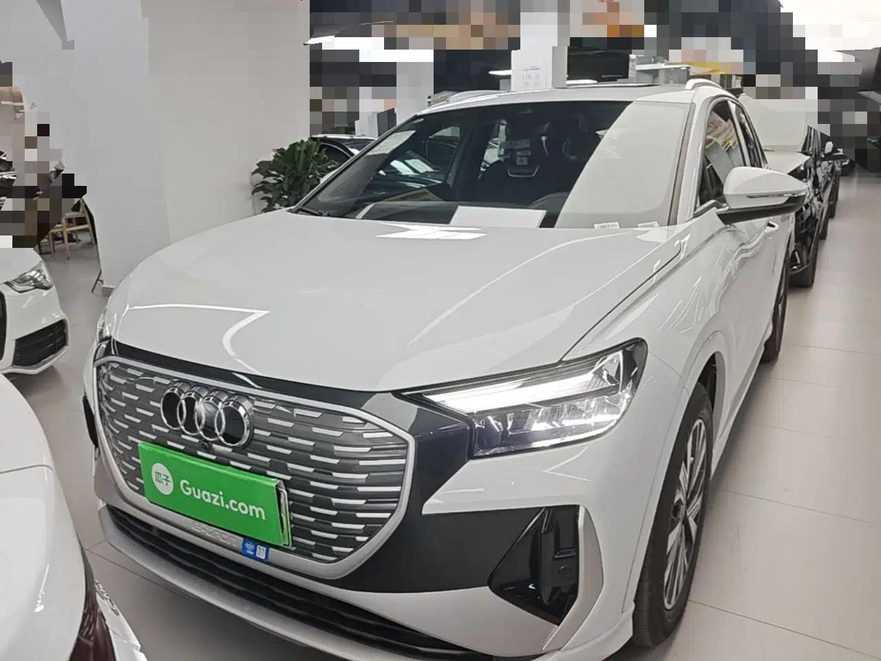 Audi Q4 e-tron 2024 40 e-tron Adventure Edition — миниатюра 2
