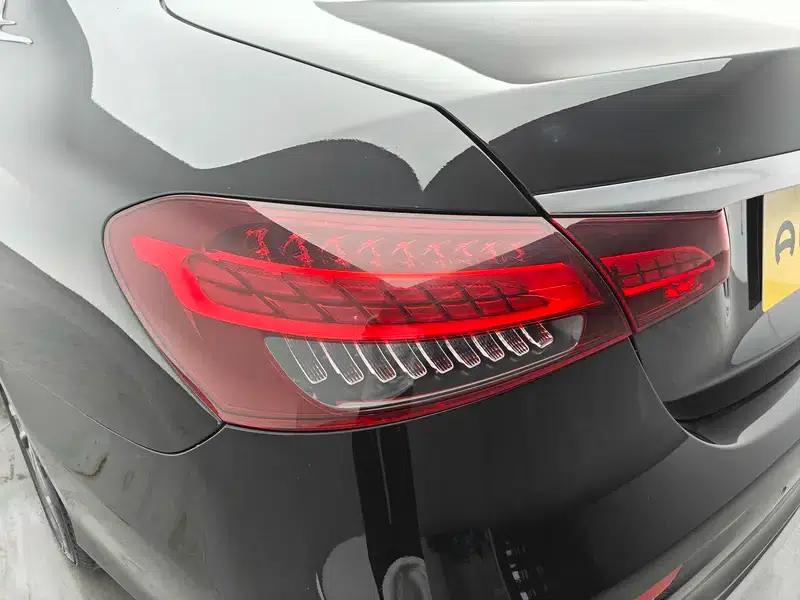 Mercedes-Benz E-Class 2021 Facelift E 260 L Sport Sedan — миниатюра 13