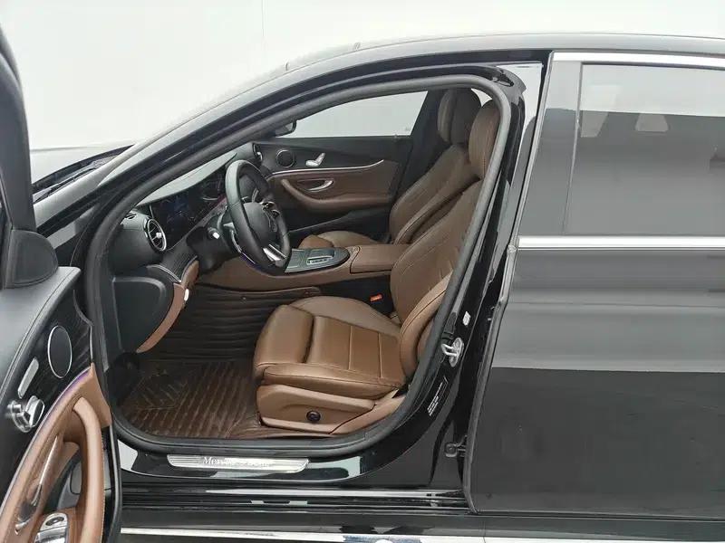 Mercedes-Benz E-Class 2021 Facelift E 260 L Sport Sedan — миниатюра 17