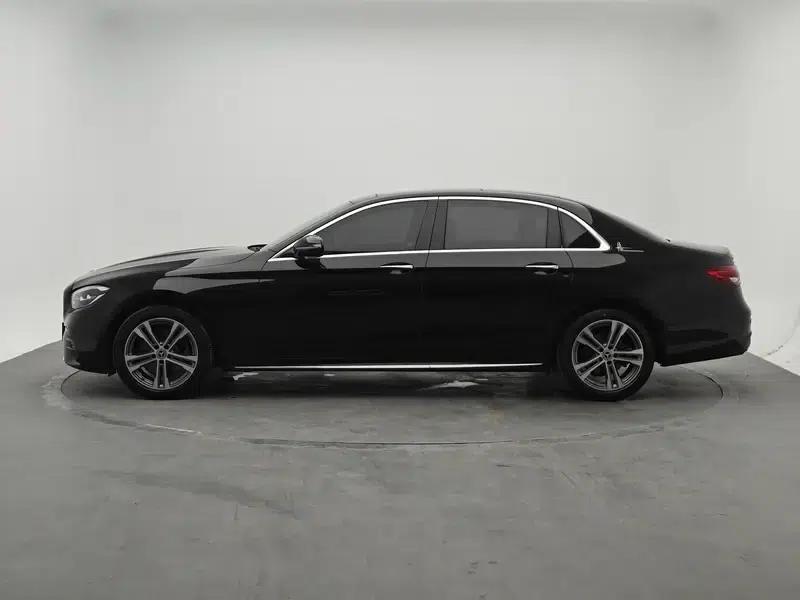 Mercedes-Benz E-Class 2021 Facelift E 260 L Sport Sedan — миниатюра 4