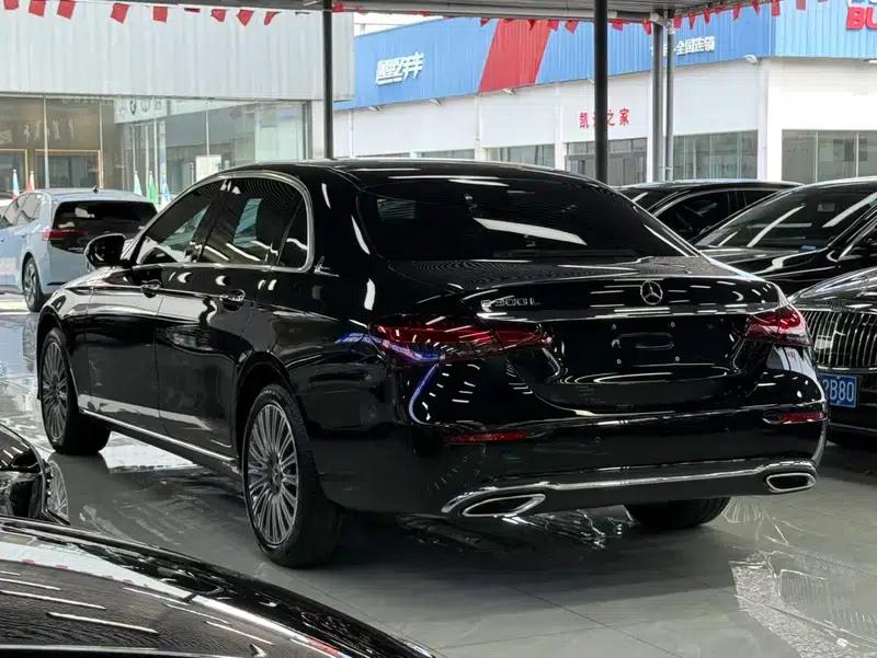 Mercedes-Benz E-Class 2021 E 300 L Luxury Sedan — миниатюра 4