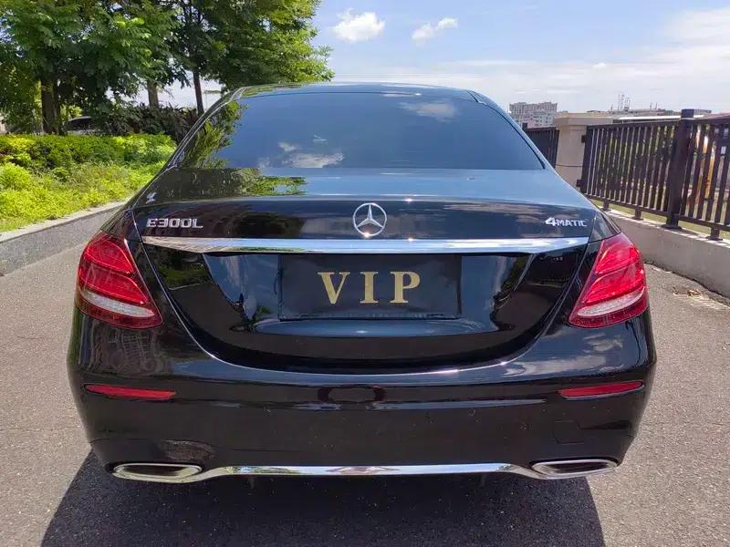 2017 Mercedes-Benz E-Class E 200 L Sport 4MATIC — миниатюра 5