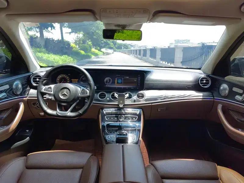 2017 Mercedes-Benz E-Class E 200 L Sport 4MATIC — миниатюра 7