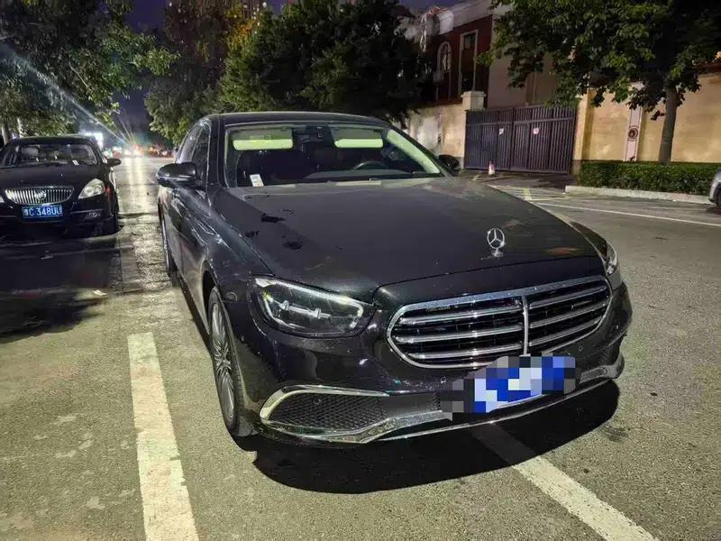 2023 Mercedes-Benz E-Class E 300 L Luxury Sedan — миниатюра 2