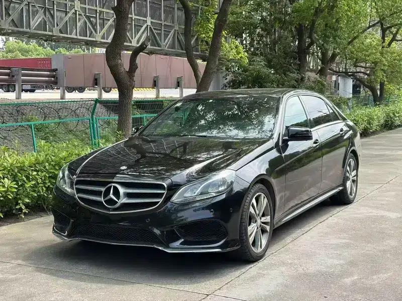 2015 Mercedes-Benz E-Class Facelift E 260 L Sport — миниатюра 1