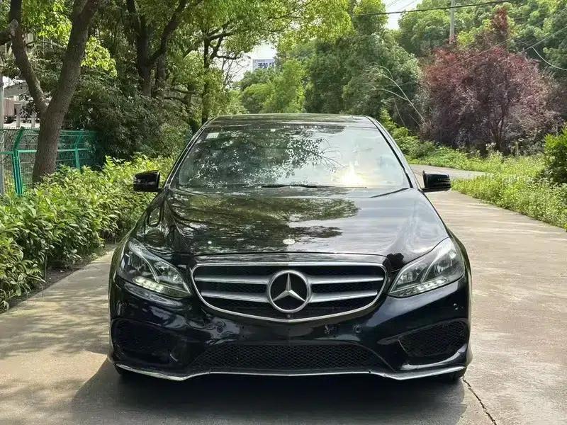 2015 Mercedes-Benz E-Class Facelift E 260 L Sport — миниатюра 2