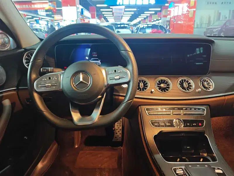 Mercedes-Benz E-Class 2020 Facelift E 300 L Sport Special Edition — миниатюра 14