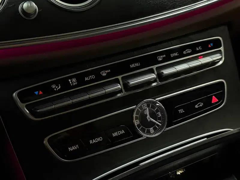 Mercedes-Benz E-Class 2019 E 300 L Sport Style — миниатюра 11