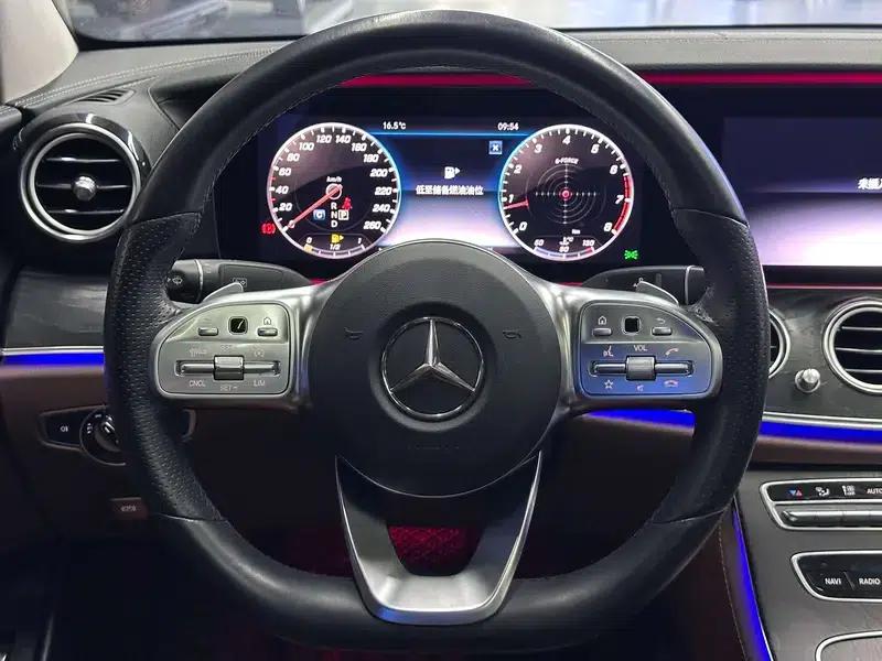 Mercedes-Benz E-Class 2019 E 300 L Sport Style — миниатюра 24