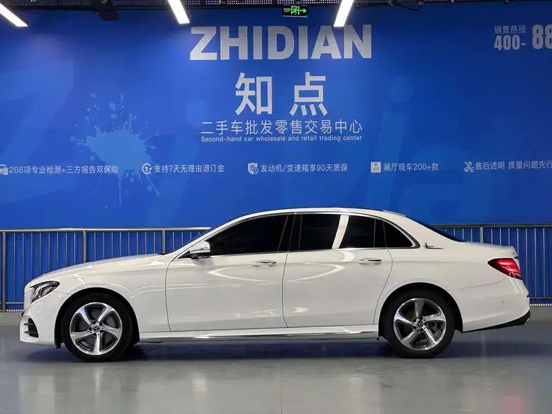 Mercedes-Benz E-Class 2019 E 300 L Sport Style — миниатюра 4