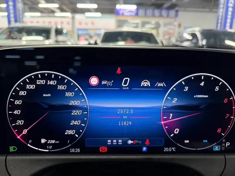 Mercedes-Benz E-Class 2024 E 300 L Fashion Sedan — миниатюра 15