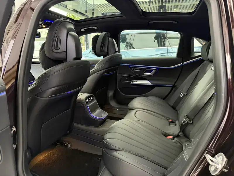 Mercedes-Benz E-Class 2024 E 300 L Fashion Sedan — миниатюра 21
