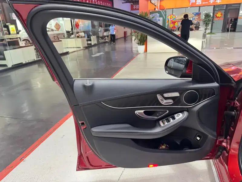 Mercedes-Benz C-Class 2019 Facelift C 260 L Sport Edition — миниатюра 22