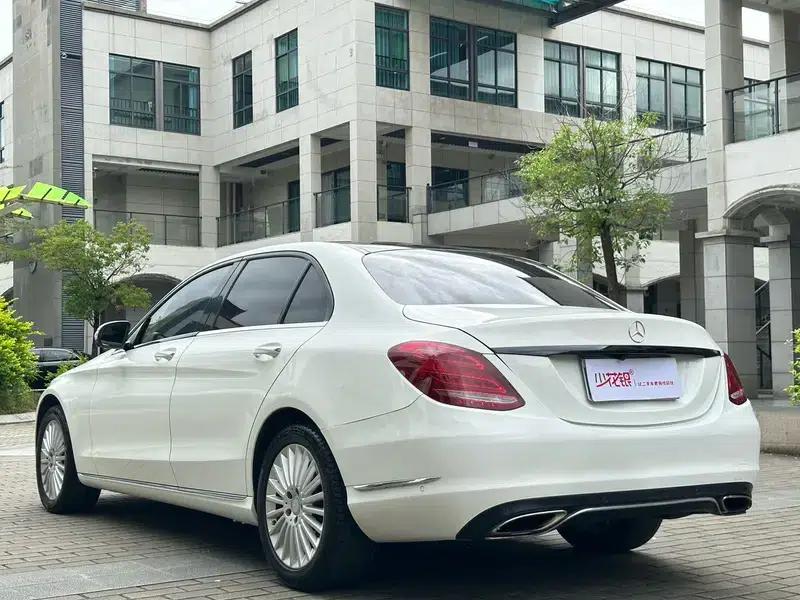 2015 Mercedes-Benz C-Class Facelift C 180 L — миниатюра 4