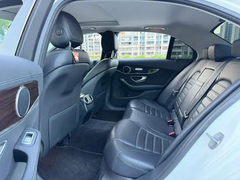 2015 Mercedes-Benz C-Class C 180 L — миниатюра 9